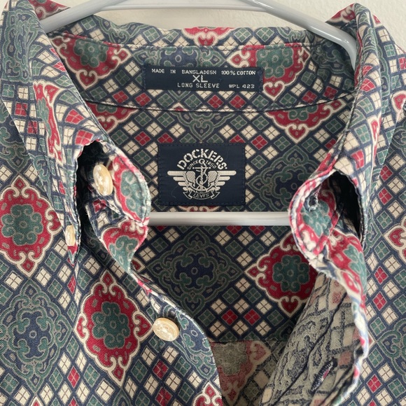 Dockers Patterned Button-Down - Picture 4 of 5